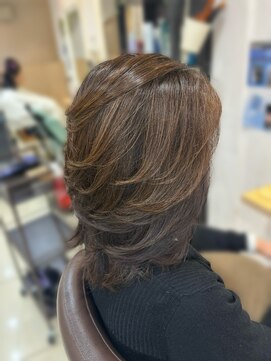 リベーヌプラス 【40代・50代・60代】大人女性に人気のミディアムレイヤー