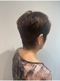 ショートヘアスタイル