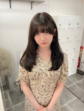 リアン バイ キートス(Lien by kiitos) オリーブベージュ透明感カラーレイヤーカットフェイスレイヤー