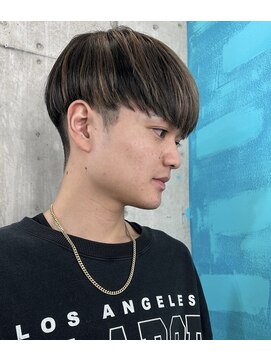 ドアベルヘアリビング(Door Bell hair Living) 韓国マッシュ×メンズカット×ハイライトカラー