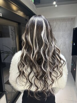 ラピス 大宮(Lapis) ブラウン×ホワイトメッシュエクステ♪