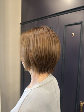 ヘアドクターベガ(hair Dr.VEGA) ショートボブ