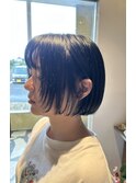 10代20代ショートボブ／顔周りレイヤースタイル