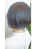 【大人可愛い×フェミニン】丸みショート