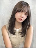 髪質改善顔周りレイヤーカット酸性ストレートラベンダーベージュ