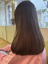 アウリンコ(aurinco) 艶髪ロングヘアー