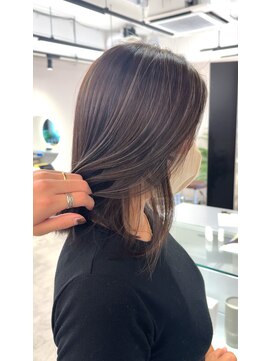 リュストル 町田(LUSTRE) 【伸びても気にならない】極細ハイライト