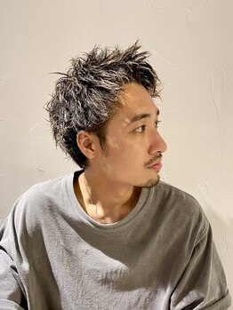 ブランロール 中目黒駅前店(Blanl'or)の写真/「仕事もプライベートもも自分らしく！」360°計算し尽くされたカットで、日常に溶け込むお洒落を。