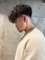 オルカ(ORCA)&nbsp;スペインカール/波巻きツイストスパイラル/ローフェード/fade