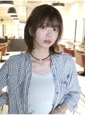 くびれ レイヤーボブ オリーブベージュ