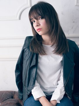 ローラン(ROULAND) 《ROULAND》小顔ヘアに見えるアッシュグレージュロング