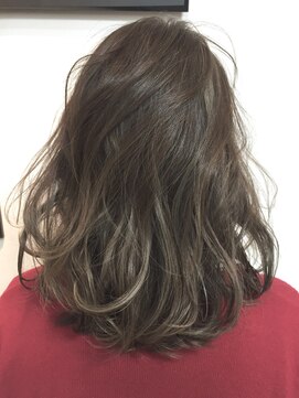 ペネロープ(Penelope) 【新宿ペネロープ】外国人風暗髪メッシュ 担当RYO