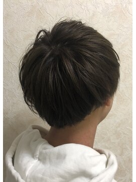 ネウィ グランデ 横浜(newi grande) ＊メンズ　ツーブロック　マッシュ＊