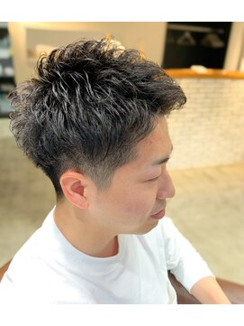 ドットエフ(.f) ２ブロショート/メンズパーマ/UPバングショート