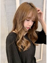 エテバイリリア(ete by LILIA.)&nbsp;清楚なコテ巻きスタイル