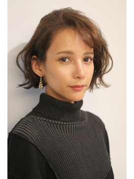 マグノリア(MAGNOLIA) 大人のベビーバングとボブルフカールの心地よいデザイン