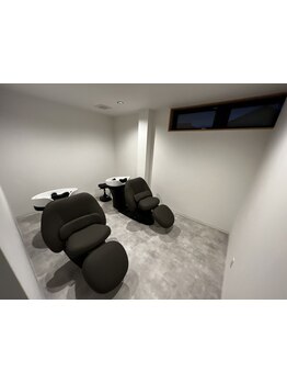 プライベート空間×フルフラット椅子で行う極上スパご提供。疲れもスッキリ解消◎選べる香りで癒される◇