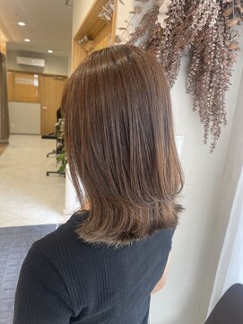 ベルバイヘアスイッチ(by hairswitch) ミディアムレイヤー