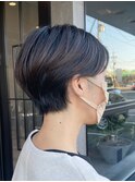 大人女性のハンサムショート