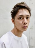 短髪 浮かしバング アッシュグレー ツーブロック ウルフ