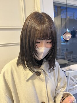 シエル(Ciel) オリーブカラー×顔まわりレイヤー