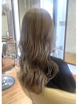 ミューズ 名古屋north(MUSE) ロングレイヤーカット