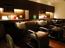 ルージュ 茗荷谷店(ROUGE)の雰囲気（シャンプースペースはほんのり暗く眠りに落ちやすい空間を演出☆）