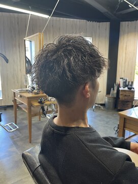 フィール ヘアー(feel hair) カット　パーマ