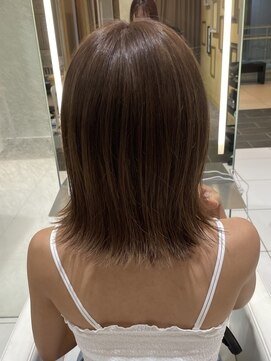 ザザ 高田馬場(ZA/ZA) ブリーチありの透明感ベージュ