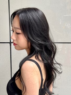 ディオ アンド ルーチェ(Dio&Luce) 黒髪ロングレイヤー × ゆるやかウェーブ