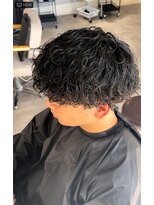 ムード カナザワ(mood kanazawa)&nbsp;波巻きパーマ　刈り上げマッシュ