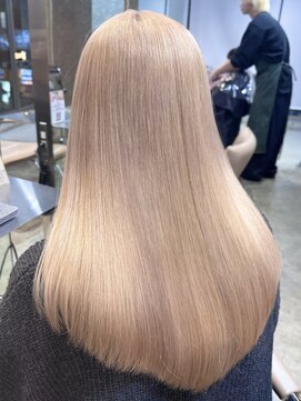 サンク 原宿 表参道(cinq) 韓国ヘア顔周りレイヤーミルクティーベージュグレージュカラー