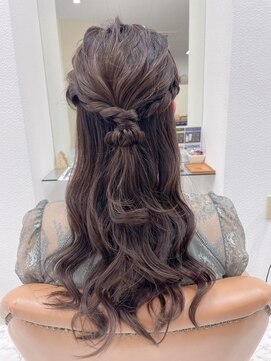 ヘア ポジション HAIR Position 能代北店 アップセット/ハーフアップ