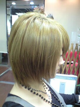 カットハウス ココロ(Cut House Coco ro) 定番ストレートボブ