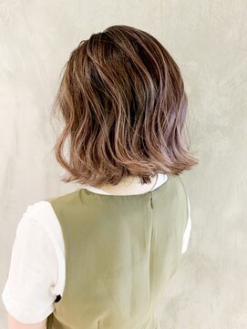 アイティー バイ アルバム 中野店(IT by ALBUM) グランジボブ_ハイライトカラーセミウェットウェーブ_ba300592