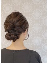 ミネヘアアンドメイク高知店 キレイめアップ