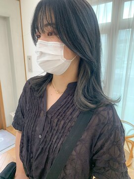 シーラス(cirrus) 【mori担当】ダークグレージュ×シルバーグレーインナーカラー