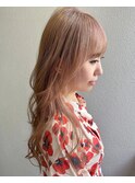 ペールベージュ_暖色ベージュ_ゆる巻きロング_ピンクベージュ