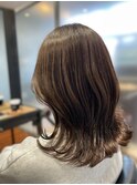 外ハネ/ミディアム/ブラウンカラー