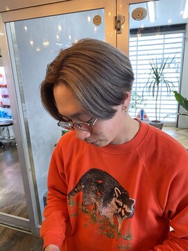 グローバルヘアー バランス(global hair BALANCE) グレージュセンターパート