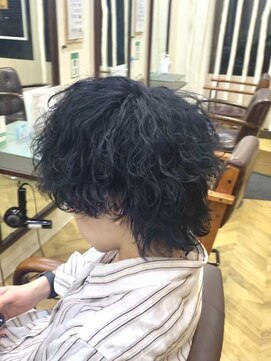 レボルトヘアー(R EVOLUT hair) 波巻きパーマ波打ちパーマツイスパマッシュウルフメンズパーマ