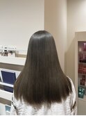 ゴールドグレージュ