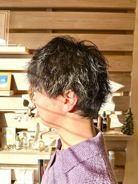 サロンドカスティーロ(salon de castillo) 【御器所】シャドウパーマ×大人カッコいい◎