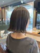 フロア(FLOOR) 切りっぱなし/ボブ/前髪カット