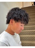 カール感強めのツイストスパイラルパーマ