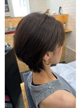 ヘアスペースプルメリア(Hair space Plumeria) 大人ショート