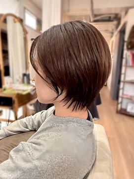 ウォーターリリー(Water Lily) お手入れ簡単の美シルエットショートボブ