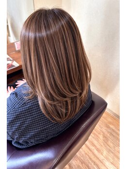 アンボニー(An Bonny)の写真/ダメージレスでキレイをキープ!大人女性の魅力を引き立てる品のある艶髪でいつまでもオシャレを楽しんで◎