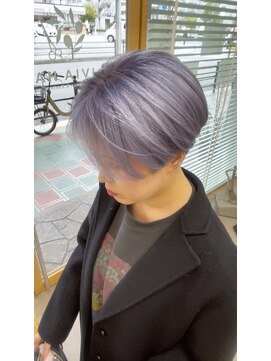 オリビアヘアー(OLIVIA HAIR) 光をまとったライトパープル。艶まで計算したハイトーン