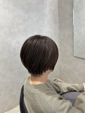 トキ(toki) ショート×アッシュベージュ